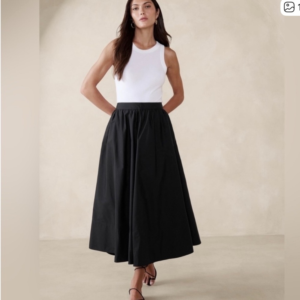 Banana Republic Black Poplin Skirt